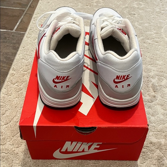 Nike Air Max Men's White and Red Sneakers - Picture 3 of 6